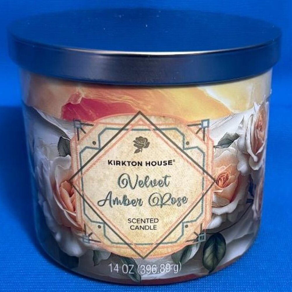 BRAND NEW ~ VELVET AMBER ROSE SCENTED CANDLE ~ 3 WICK ~ 14 OZ ~ SMELLS AMAZING!! - Picture 7 of 7